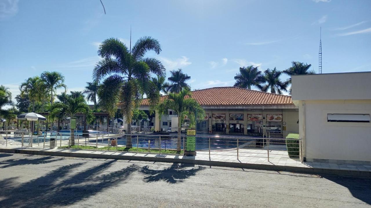 Condominio Diroma Resorts Internacional Flats Caldas Novas Esterno foto