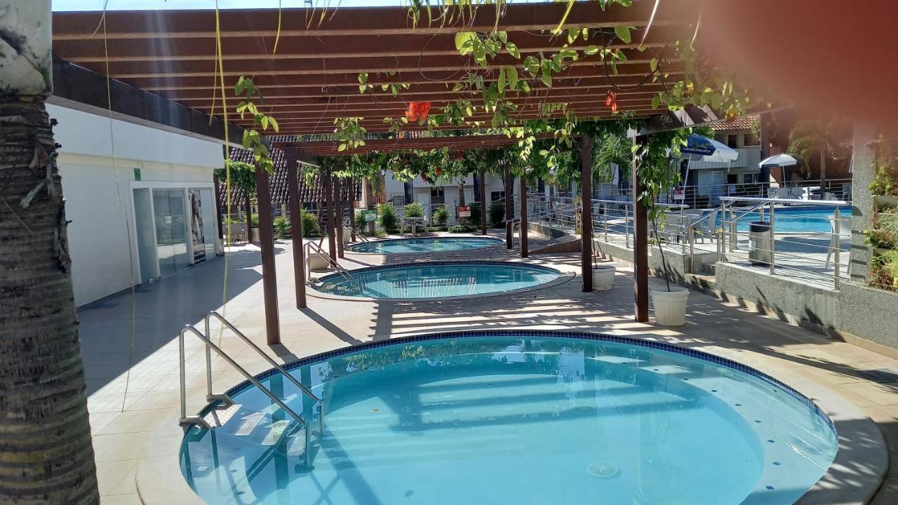 Condominio Diroma Resorts Internacional Flats Caldas Novas Esterno foto